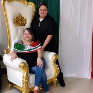 Meet your Posher, Riaa